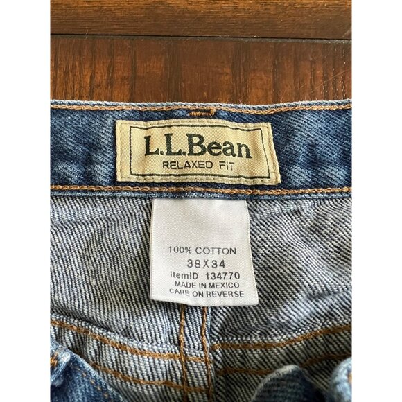 L.L. Bean Relaxed Fit Jeans Medium Wash 38 X 34 Men's Denim Straight Leg Dad - Picture 3 of 8